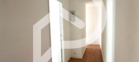 2 bedrooms Apartment in Orleans, France No. 219961 2