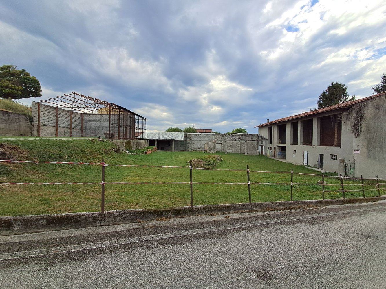 Grundstück in Udine, Italy 1875m², Nr. 113078