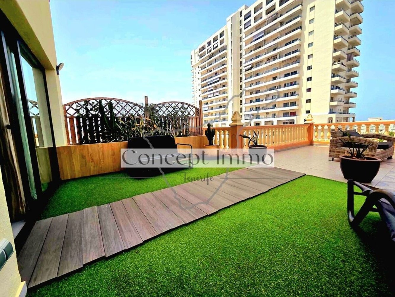 Apartamento T2 em Adeje, Spain N.º 152015