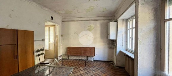 2 bedrooms Apartment in Barge, Italy No. 281843 8