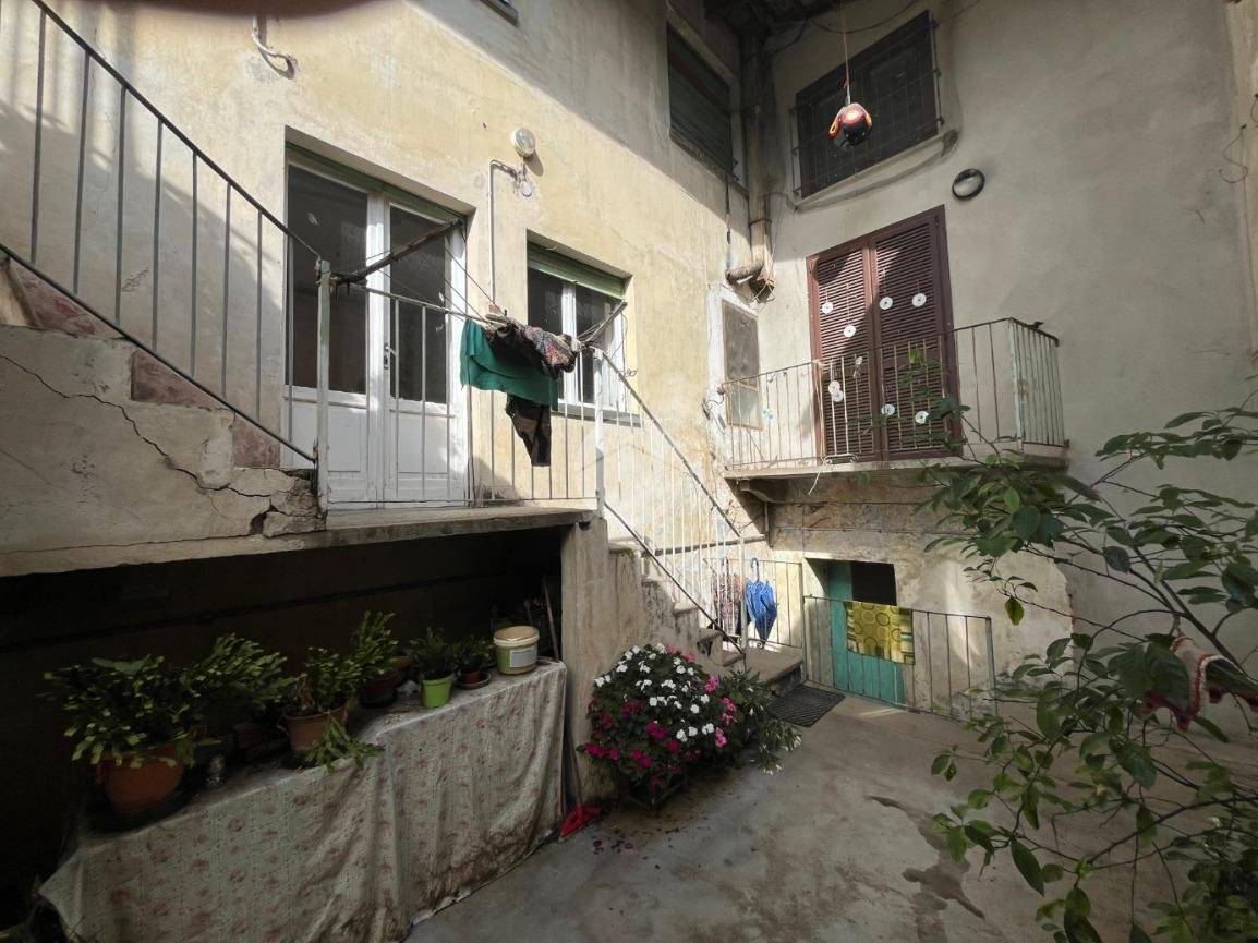 2 bedrooms Apartment in Barge, Italy No. 281843