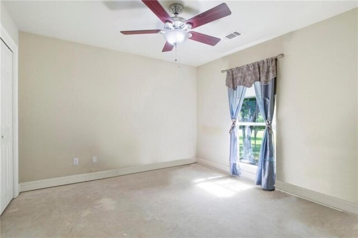 4 bedrooms House in Bush, USA No. 388476