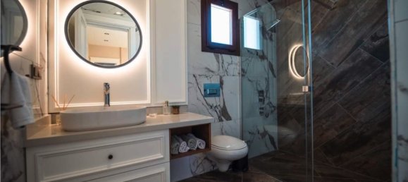 Villa 3+1 in Kusadasi, Turkey No. 15533 3