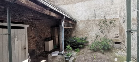 Casa de 4 dormitorios en Chateaudun, France No. 238440 16