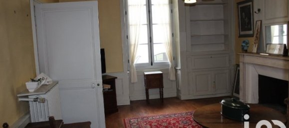 Casa de 4 dormitorios en Chateaudun, France No. 238440 2