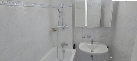 3 rooms Apartment in Favoriten, Austria No. 233625 8