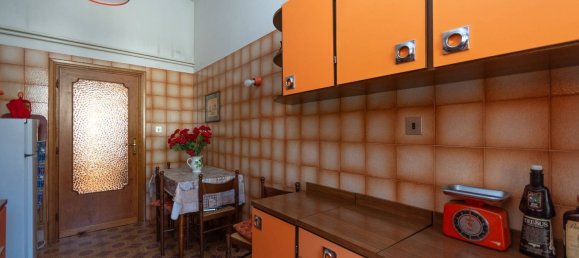 Apartamento de 3 divisões em Rome, Italy N.º 9645 19