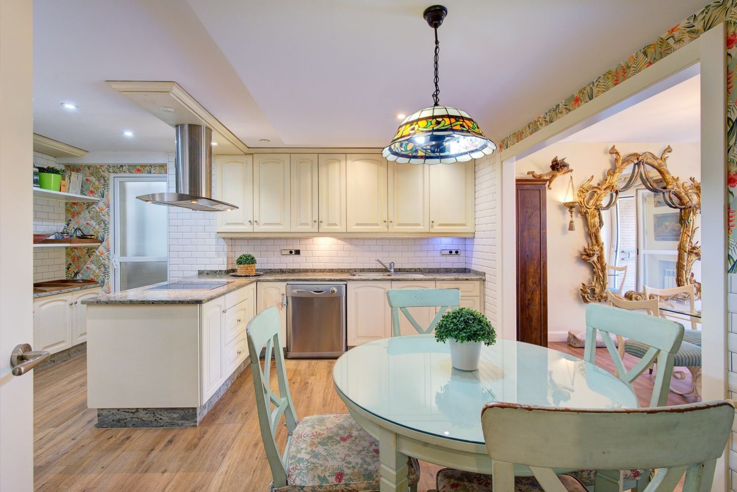 3 bedrooms Apartment in Granada, Spain No. 171320