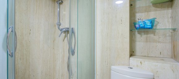 3 bedrooms Apartment in Granada, Spain No. 171320 20