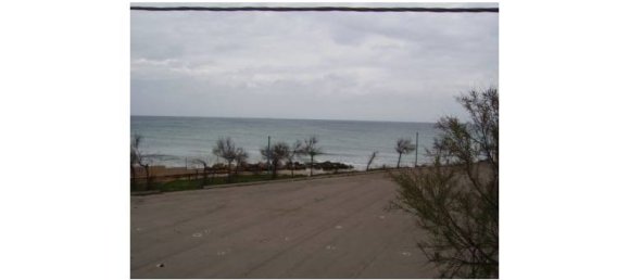 3 bedrooms Villa in Torchiarolo, Italy No. 254400 4