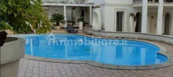6 bedrooms Villa in Civitanova Marche, Italy No. 313519 8