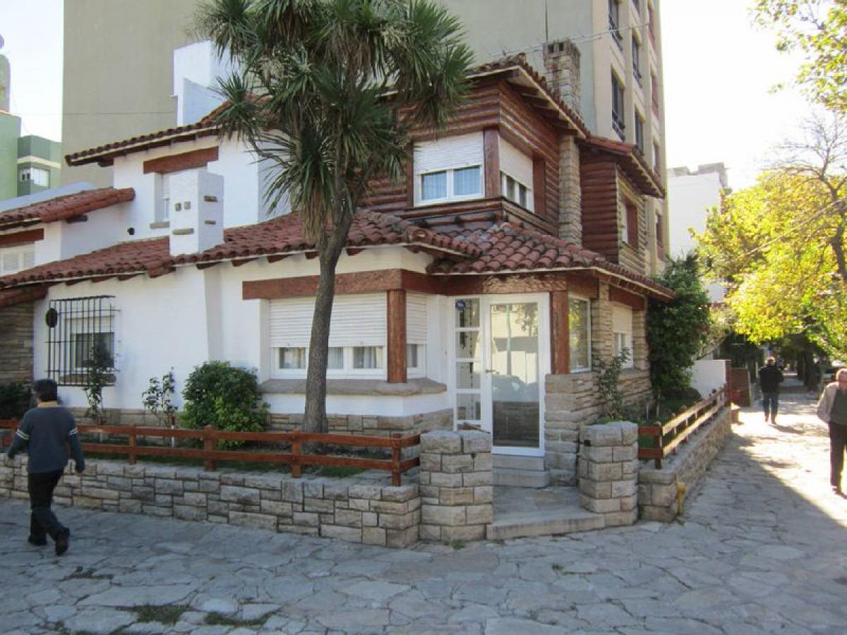 3 غرف نوم منزل في Mar del Plata, Argentina رقم 101918