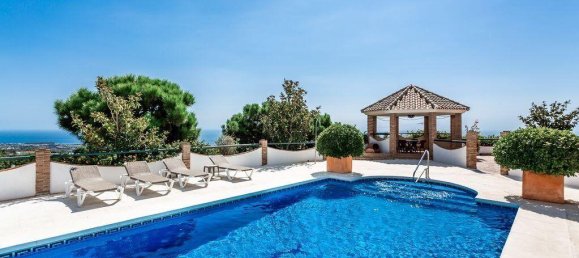 6 Schlafzimmer Villa in Estepona, Spain, Nr. 102641 47