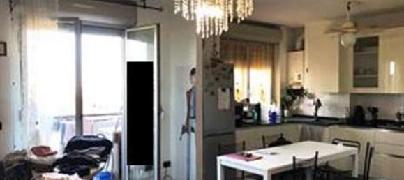 3-salle Appartement à Brugherio, Italy No. 6433 3