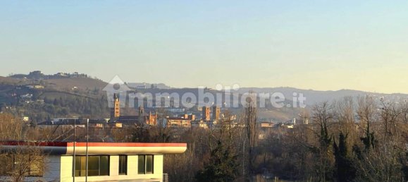 Квартира с 3 спальнями в Альба, Италия № 71869 4