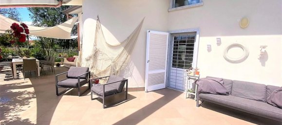 6 غرف نوم فيلا في Carrara, Italy رقم 352591 2