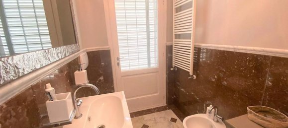 6 غرف نوم فيلا في Carrara, Italy رقم 352591 12