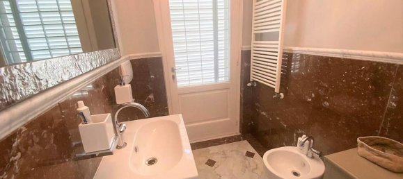 6 غرف نوم فيلا في Carrara, Italy رقم 352591 13