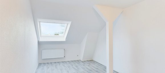 4غرفة شقة في Wilhelmshaven, Germany رقم 16802 6