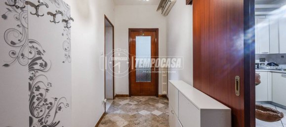 Apartamento de 2 dormitorios en Vignola, Italy No. 301312 9