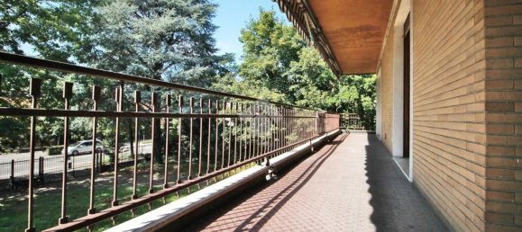 Villa de 5 habitaciónes en Mariano Comense, Italy No. 286290 20