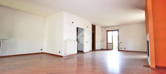 Villa de 5 habitaciónes en Mariano Comense, Italy No. 286290 22