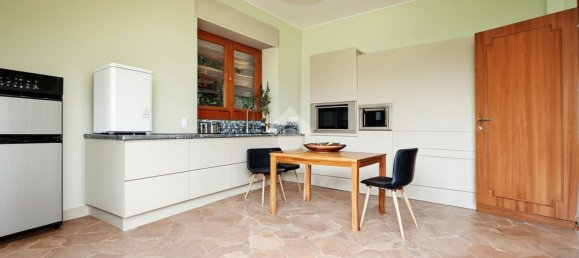 Villa de 5 habitaciónes en Mariano Comense, Italy No. 286290 13