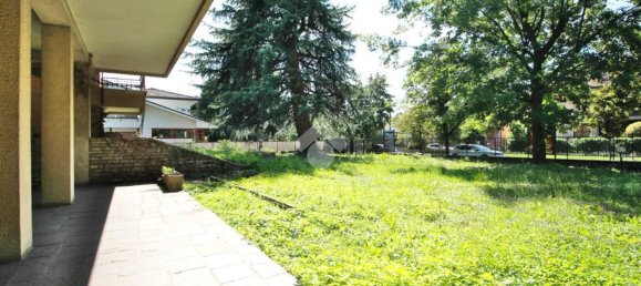 Villa de 5 habitaciónes en Mariano Comense, Italy No. 286290 8