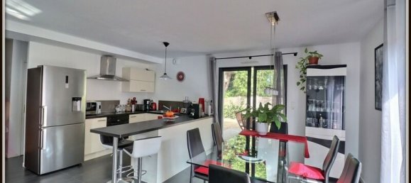 3 Schlafzimmer Haus in La Chapelle-sur-Erdre, France, Nr. 331111 3