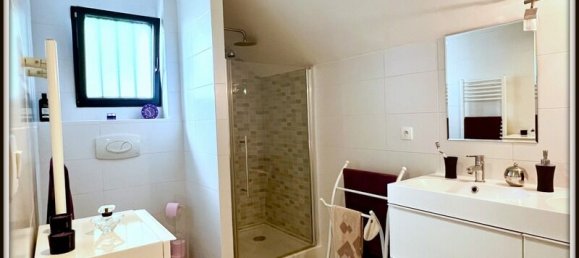 3 Schlafzimmer Haus in La Chapelle-sur-Erdre, France, Nr. 331111 10