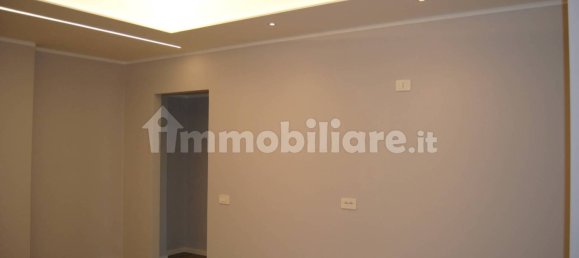 1 bedroom Apartment in Milan, Italy No. 323018 3