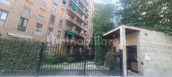 1 bedroom Apartment in Milan, Italy No. 323018 32