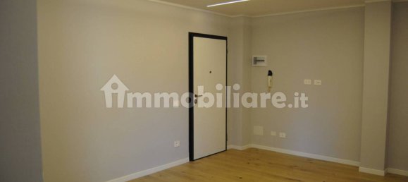 1 bedroom Apartment in Milan, Italy No. 323018 2