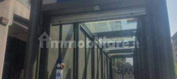 1 bedroom Apartment in Milan, Italy No. 323018 34