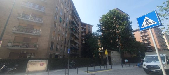 1 bedroom Apartment in Milan, Italy No. 323018 33
