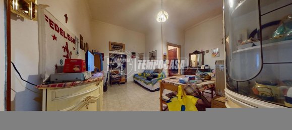 5 rooms Apartment in Turin, Italy No. 196662 9