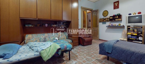 5 rooms Apartment in Turin, Italy No. 196662 20