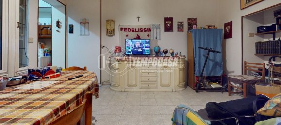 5 rooms Apartment in Turin, Italy No. 196662 2