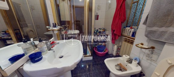 5 rooms Apartment in Turin, Italy No. 196662 16