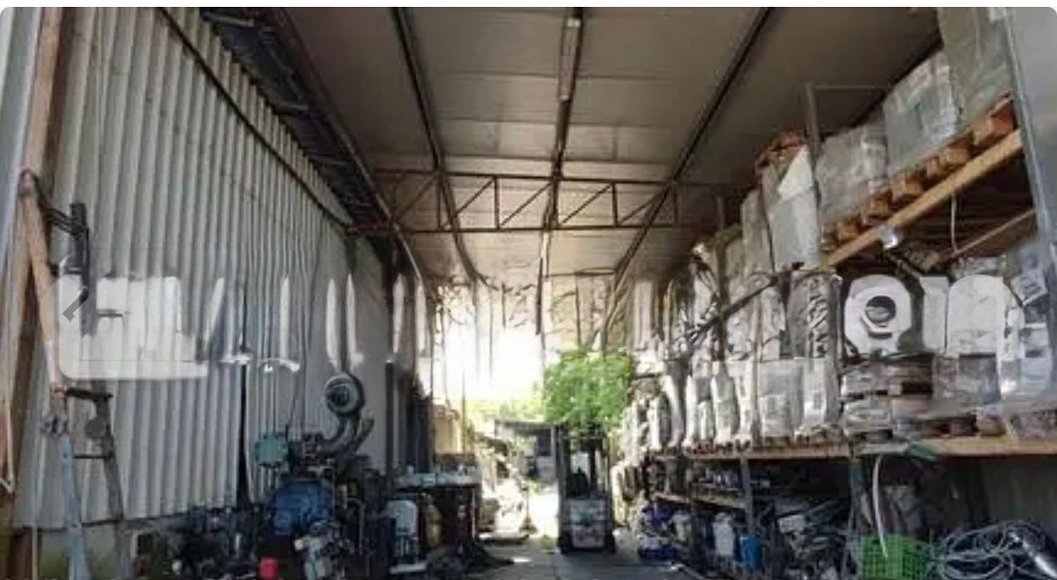 Imóvel comercial em Montignoso, Italy 2000 m² N.º 274784