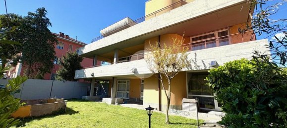 4 غرف نوم فيلا في Sant'Ambrogio di Torino, Italy رقم 53268 48