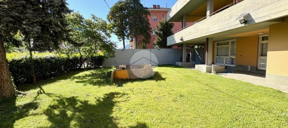 4 غرف نوم فيلا في Sant'Ambrogio di Torino, Italy رقم 53268 49