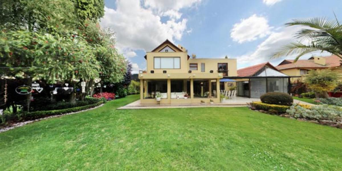 Casa de 4 dormitorios en Cundinamarca, Colombia No. 3419