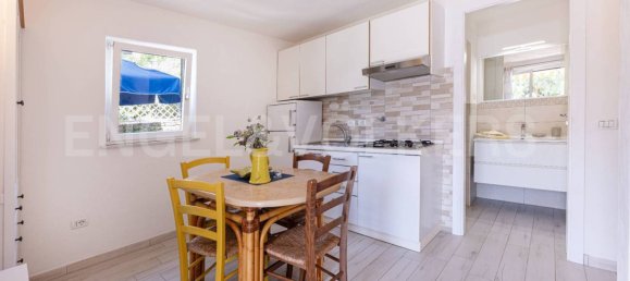 Вилла с 7 спальнями в Каполивери, Италия № 131305 10