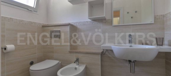 Вилла с 7 спальнями в Каполивери, Италия № 131305 19