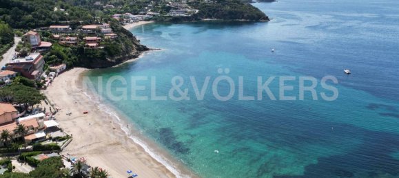 Вилла с 7 спальнями в Каполивери, Италия № 131305 5