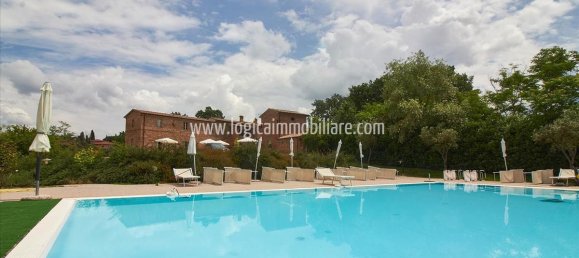 16 chambres Maison à Foiano della Chiana, Italy No. 179213 12