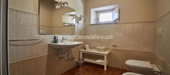 16 chambres Maison à Foiano della Chiana, Italy No. 179213 2