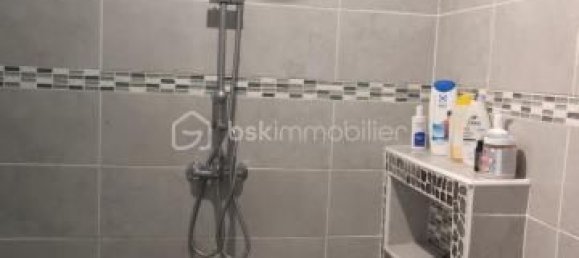 Casa de 5 dormitorios en Gisors, France No. 354565 11