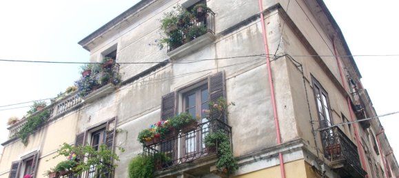 Duplex de 12 divisões em Paola, Italy N.º 38505 26